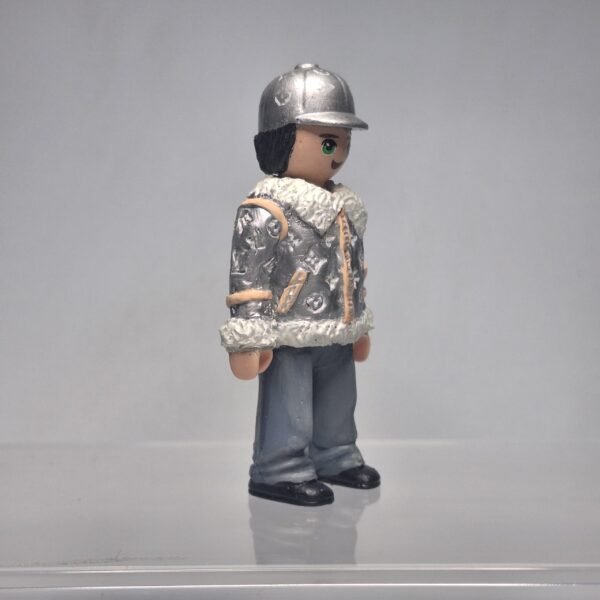 LV Silver Winter Look – Image 2