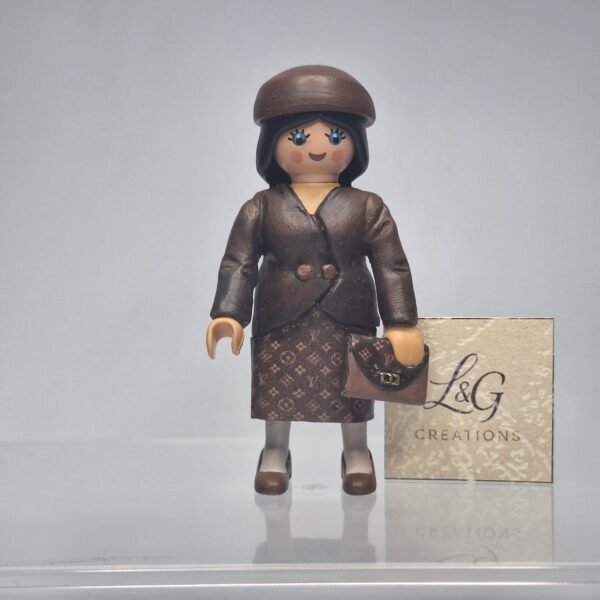Lady Louis Vuitton