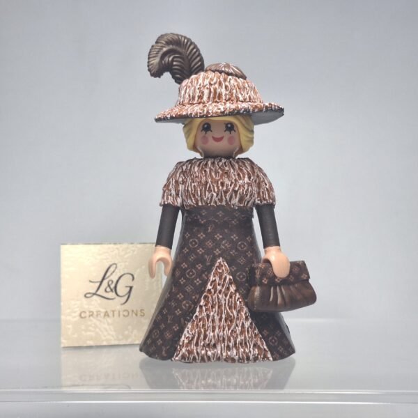 Grande Dame, LV Couture
