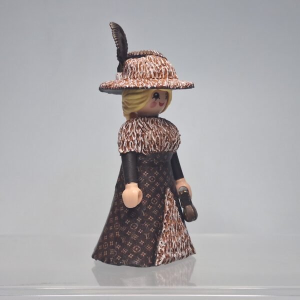 Grande Dame, LV Couture – Image 2