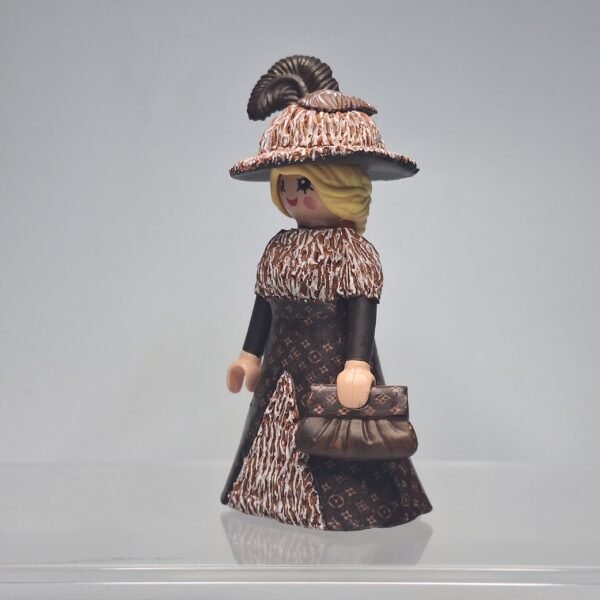 Grande Dame, LV Couture – Image 3