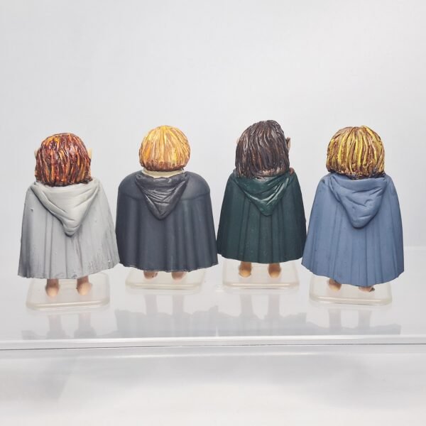 Frodon, Sam, Merry, et Pippin les hobbits - Le Seigneur des Anneaux – Image 4